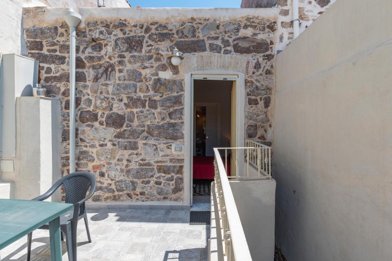 مبيت وإفطار SantʼAntìoco Domo Sa Barra المظهر الخارجي الصورة